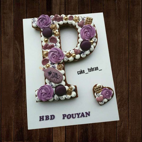 کیک حروف سابله P (سابله حروفP) طرح گل و شکلات